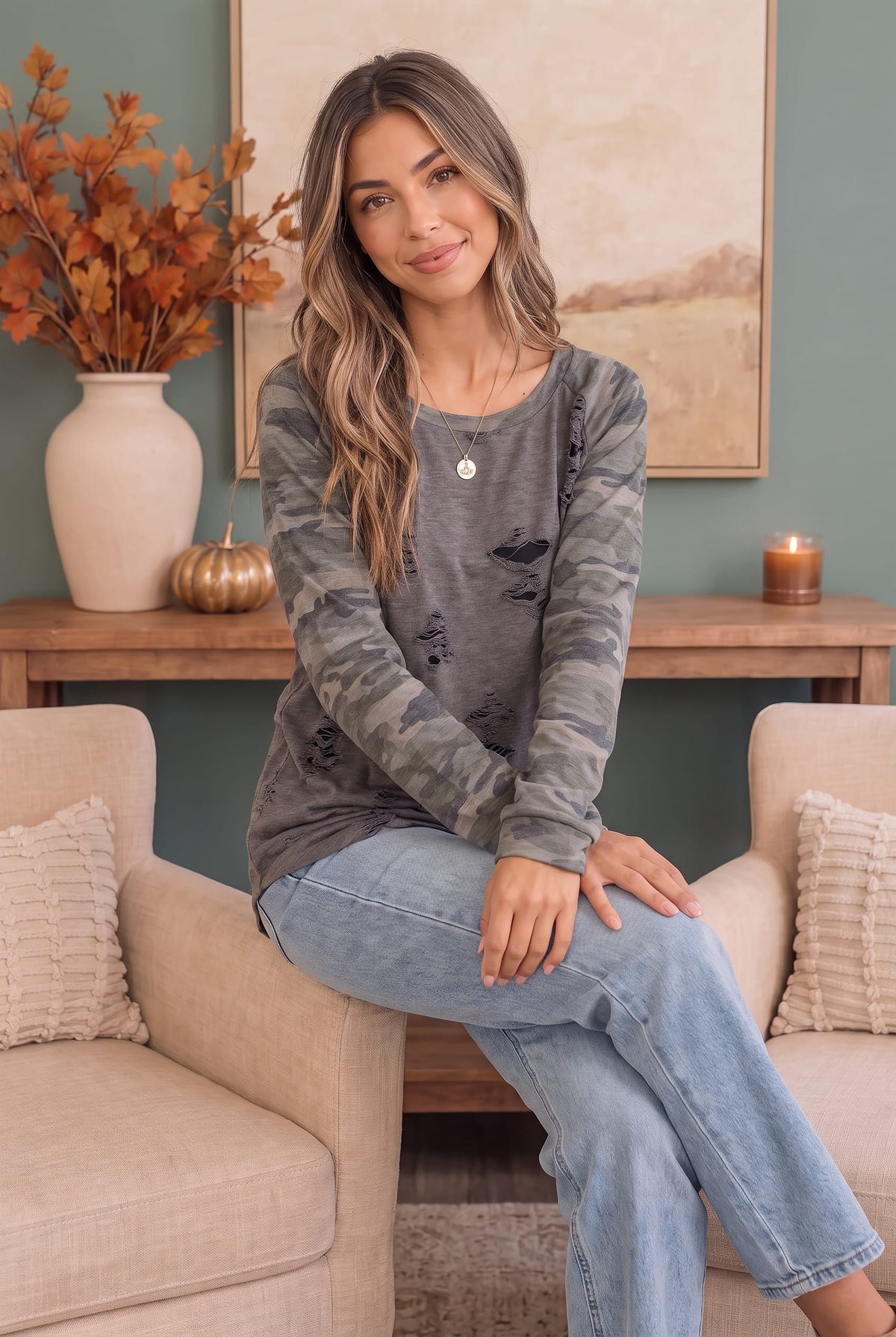 Charcoal distressed top with camo raglan sleeves, photo 2 of 4