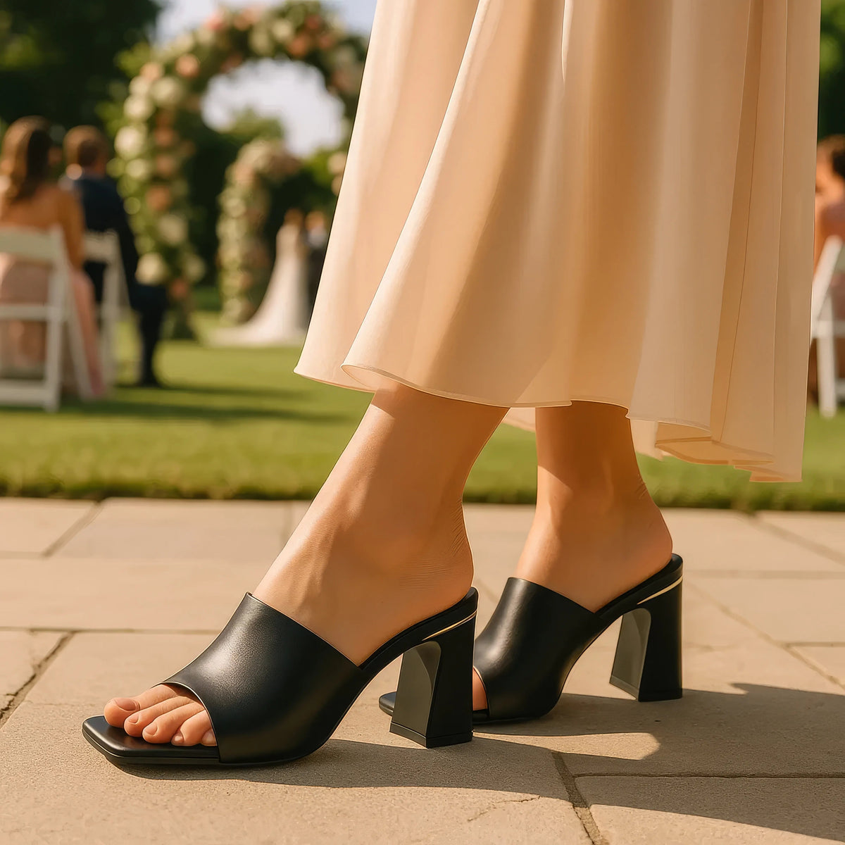 Silver square toe heeled sandals, photo 4 of 8