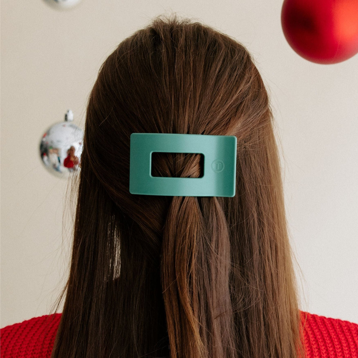 Small matte green flat rectangle hair clip, photo 1 of 5