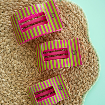 Medium pink flat rectangle hair clip, photo 5 of 5