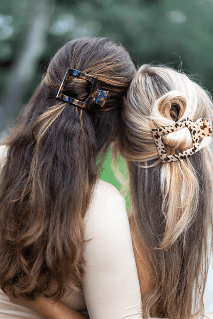 Medium tortoise flat square hair clip, photo 1 of 5